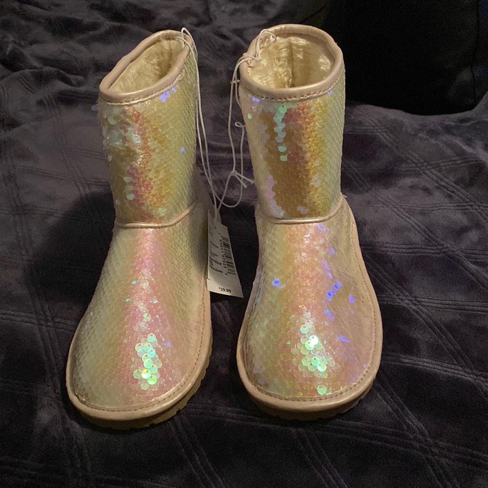 NWT Sequin Boots (girls)